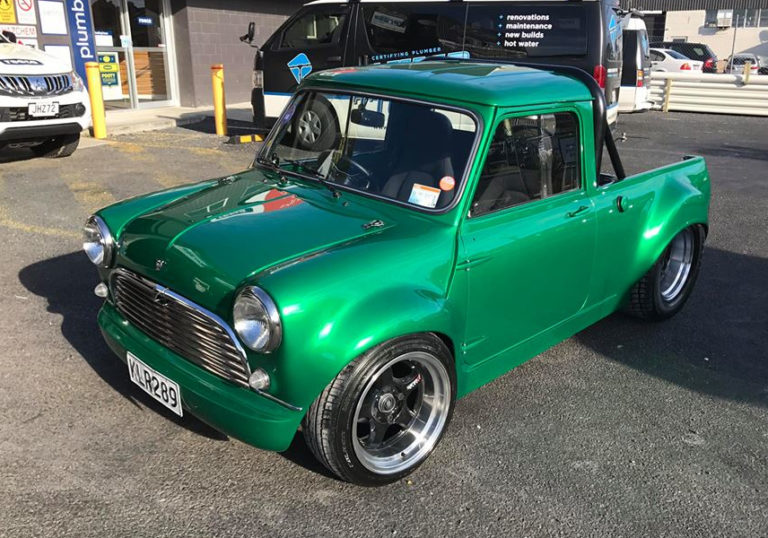 Real Rides Award Winning Custom V8 Austin Mini